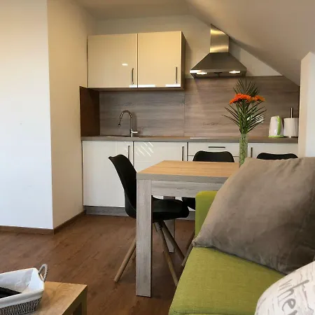 Magdalena Apartament *